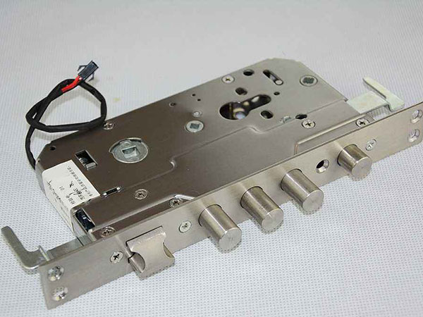 吉隆24小时上门开锁公司